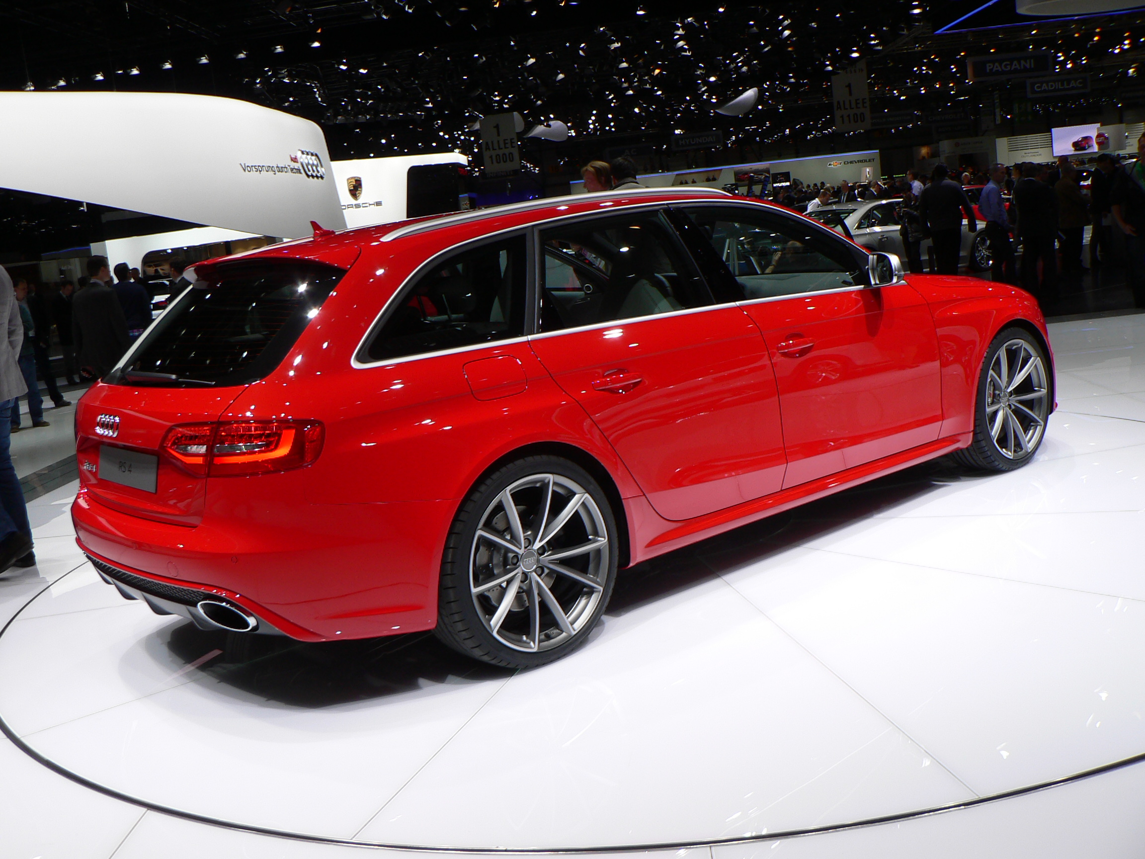 Audi_RS4