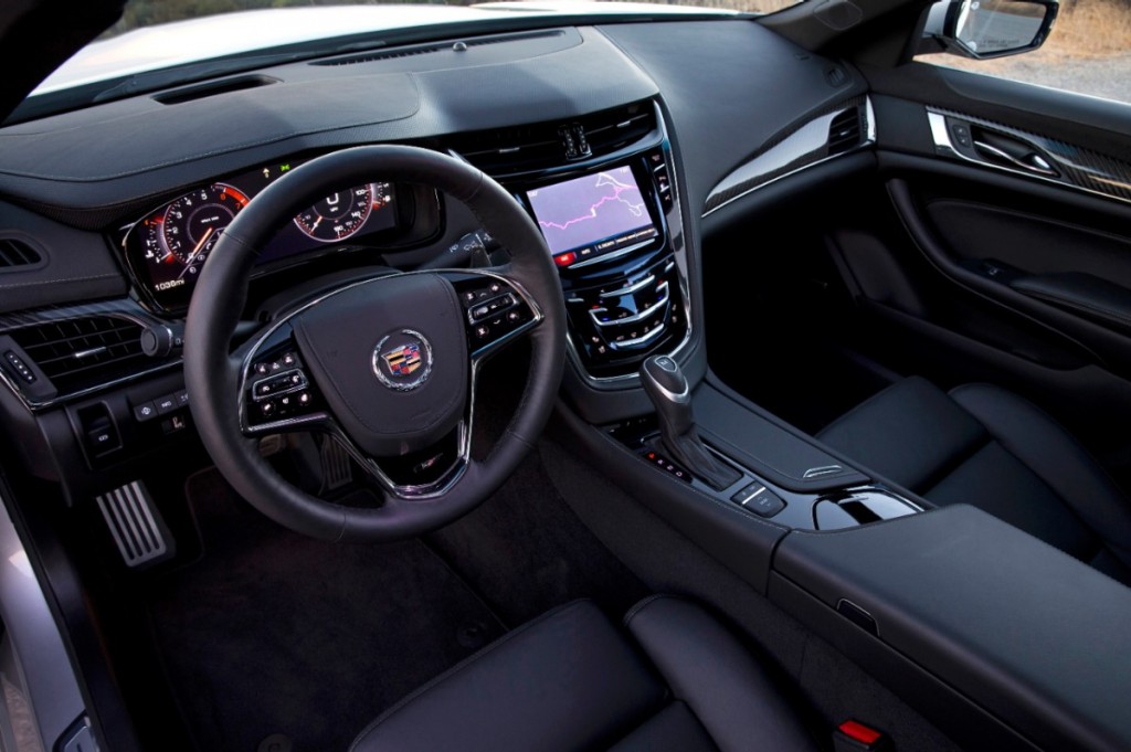 2014-Cadillac-CTS-Vsport-Sedan-078-medium